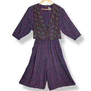 Vintage 90s Jumpsuit Women Cropped Paisley Funky Pattern Rayon Romper Bold Vest